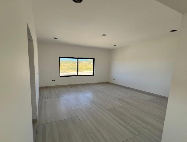 WhatsApp Image 2025-12-19 at 15.23.15 (4)