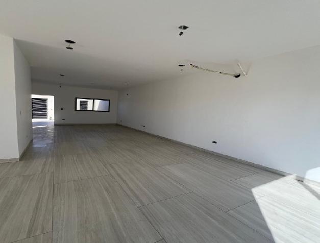 WhatsApp Image 2025-12-19 at 15.23.16 (4)